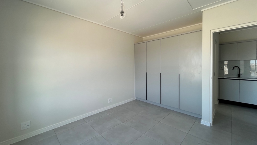 To Let 1 Bedroom Property for Rent in Sandown Western Cape